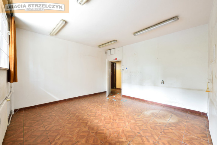 Lokal Sprzedaż  Mokotów Bachmacka 3